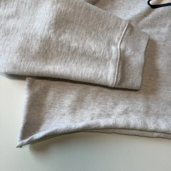 League Auburn Tigers Women's Cropped Hoodie Size L Heathered Light Gray, License - Picture 6 of 10